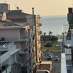 C Era Volta La Bionda Daire Soverato Marina